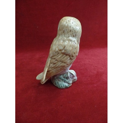 6 - BESWICK BARN OWL FIGURE