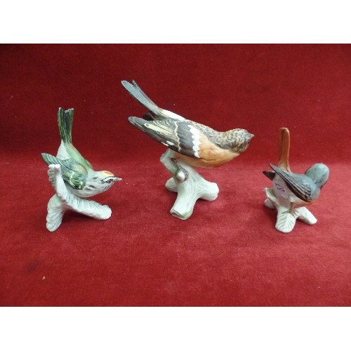 7 - 3 GOEBEL CERAMIC BIRD FIGURINES - BRAMBLING, FIRECREST BIRD AND COMMON REDSTART