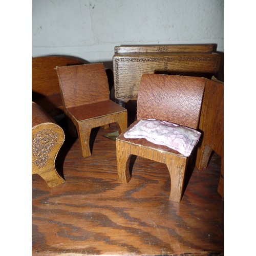 390 - VINTAGE WOODEN BOX CONTAINING  SOLID OAK DOLLS FURNITURE INCLUDING SIDEBOARD SOFA AND CHAIRS ETC