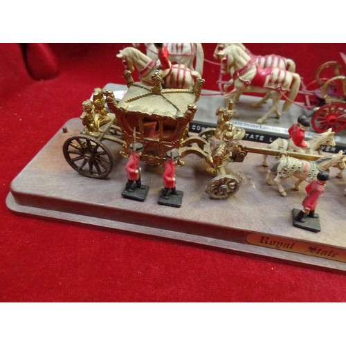 389 - 3 ROYAL STATE COACH MODELS & HORSES, INCLUDING A METAL GOLD STATE COACH (PROBABLY FROM 1953 CORONATI... 