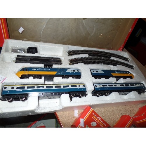 383 - HORNBY RAILWAYS INTER-CITY 125 SET WITH HST POWER CAR, DUMMY CAR, 2 BR MK II COACHES TRACK, HORNBY R... 