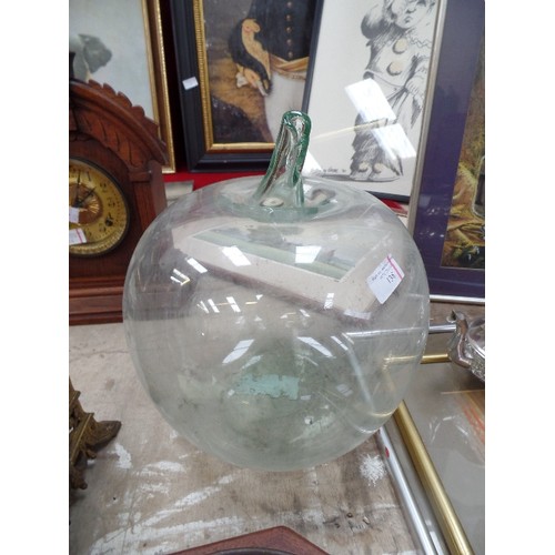 138 - LARGE GLASS APPLE VASE - 34CM H