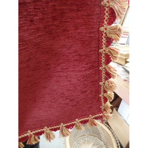 127 - A BEAUTIFUL 1920'S CHENILLE DOOR CURTAIN IN BURGUNDY WITH A PATTERN OF FLOWERS - WITH BRASS POLE RIN... 