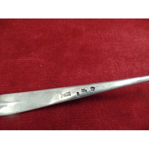 22 - GEORGIAN STERLING SILVER TODDY SPOON - THOMAS WALLIS - 14 GRAMS