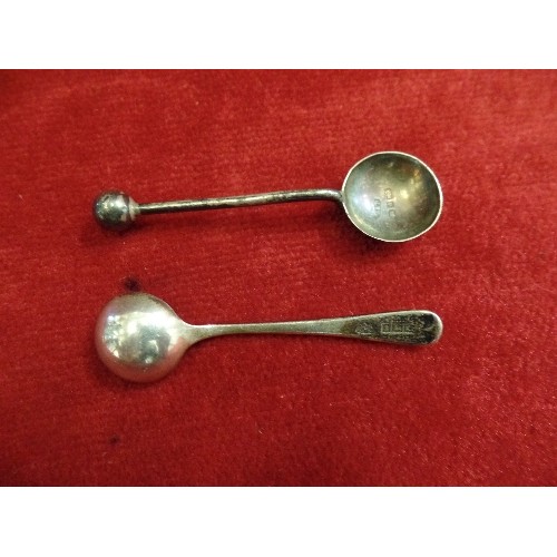 28 - COLLECTION OF STERLING SILVER SALT SPOONS INCLUDING A GEORGIAN SALT SHOVEL, FIDDLE PATTERN EXETER 18... 