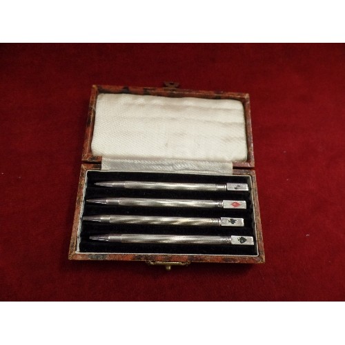 49 - A 1930'S STERLING SILVER BRIDGE PENCIL SET IN FITTED CASE MARKED 