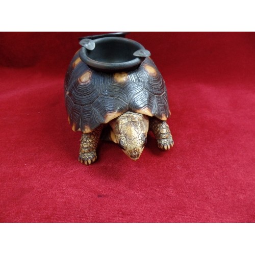 139 - VINTAGE TAXIDERMY TORTOISE ASHTRAY