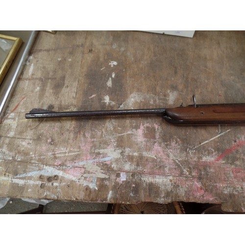 168 - VINTAGE .22 LEVER ACTION AIR RIFLE - NEEDS ADJUSTMENT - PROBABLY BSA