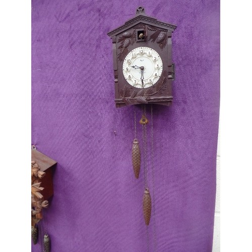 288D - A RARE MID CENTURY USSR BAKELITE CUCKOO CLOCK WITH CONE WEIGHTS AND PENDULUM - NEEDS A SERVICE - CUC... 