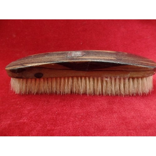 128E - EBONY CLOTHES BRUSH WITH SILVER SHIELD, HALLMARKED LONDON 1920