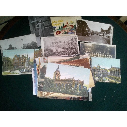 356 - COLLECTION OF POSTCARDS AND PHOTOGRAPHS EARLY TO LATE 2OTH CENTURY. INCLUDES WW1 SILK POSTCARD 