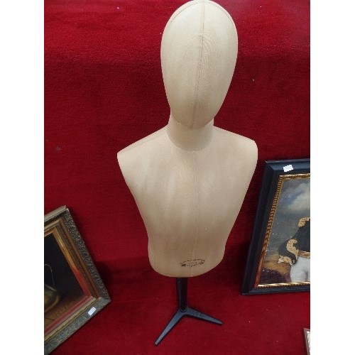 379 - A GOOD QUALITY MANNEQUIN WITH HEAD, BY DIJCKMAN  & DIJCKMAN THREE STAR TAILORS, ON A METAL TRIPOD BA... 