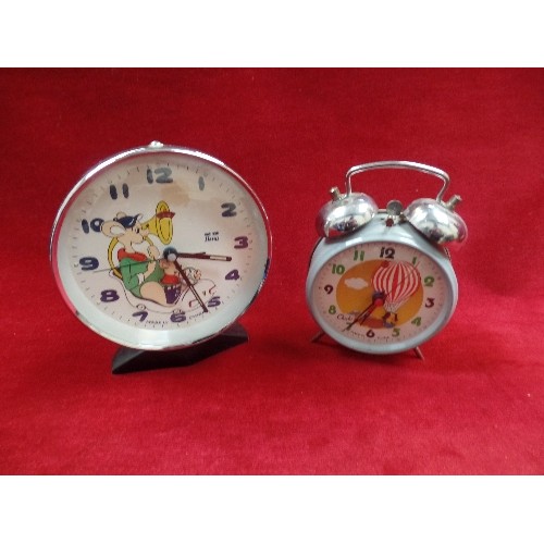2 X MECHANICAL COLLECTORS ALARM CLOCKS. WITH MOVING PARTS. 1 BY HERO, 1