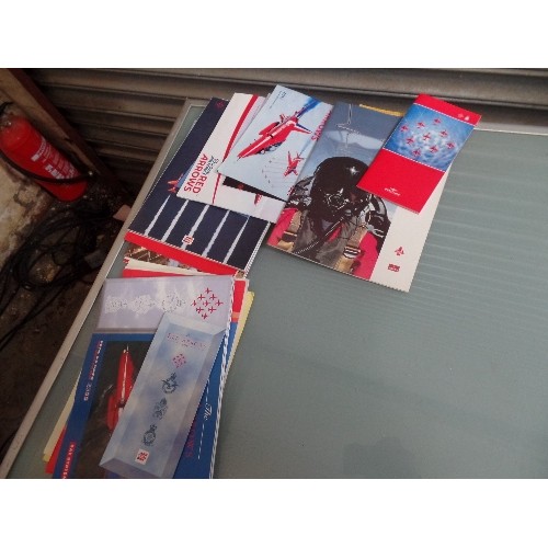 385L - COLLECTION OF RED ARROWS EPHEMERA AND MERCHANDISE INCLUDING XL T SHIRT 