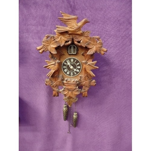 288E - A QUARTZ CUCKOO CLOCK BY KAISER