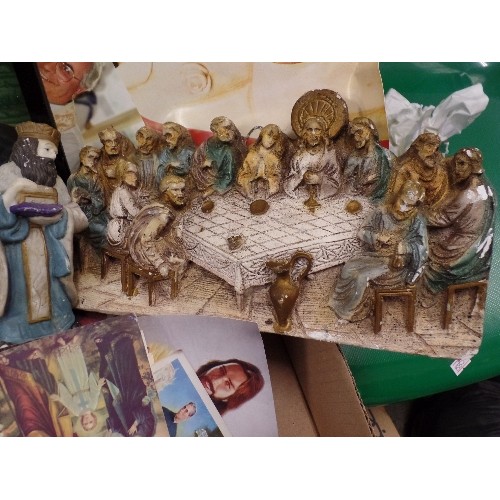 159 - ROMAN CATHOLIC RELIGIOUS EPHEMERA AND DEVOTIONAL ITEMS. INC A PLASTER WALL PLAQUE OF THE LAST SUPPER... 