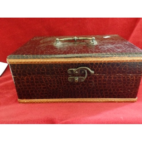 94 - NICE 'MOC-CROC' VINTAGE BOX. HINGED LID, VELVET LINED.