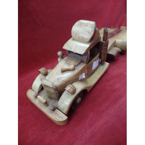 165 - LARGE WOODEN AMERICAN STYLE TRUCK/LORRY [ORNAMENTAL]