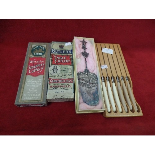 488 - 2 X VINTAGE BOXED KNIFE SETS. BUTLERS AND SCOTIA. ALSO WOODEN KNIFE TRAY WITH KNIVES, AND A DUTCH SI... 