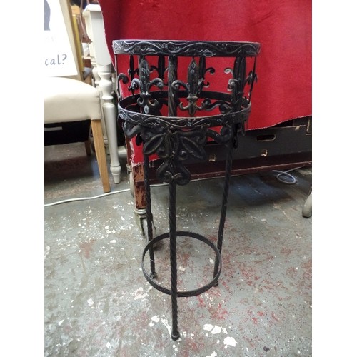 483 - METALWORK DECORATIVE PLANT STAND. PAINTED BLACK.