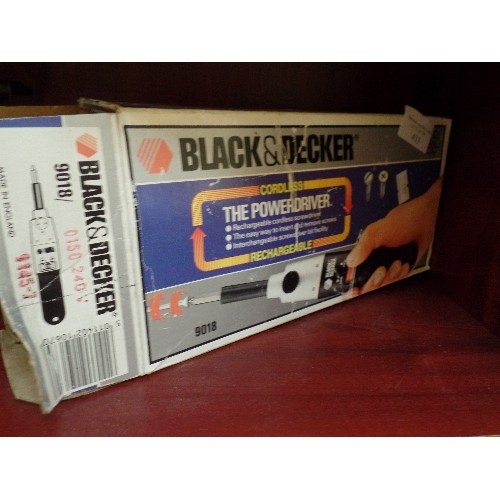 717 - BLACK & DECKER 9018 CORDLES SCREWDRIVER. 'THE POWERDRIVER' RECHARGEABLE.