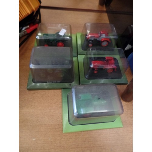 526 - COLLECTION OF 5 BOXED HACHETTE PARTWORKS DIE-CAST TRACTORS.