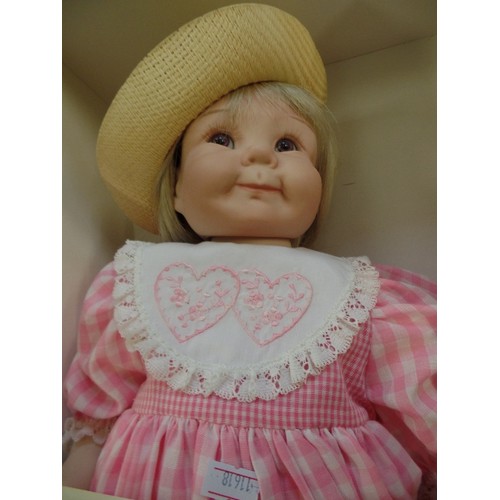 606 - BOXED EILEEN ARMITAGE BISQUE PORCELAIN HAND-PAINTED COLLECTORS DOLL. NAMED 'TOOTSIE' WITH CERT OF AU... 