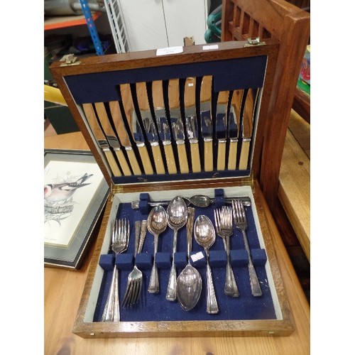 676 - OAK CANTEEN CUTLERY BOX, WITH CUTLERY.