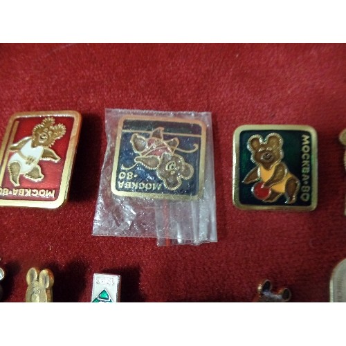 47 - QUANTITY OF MOSTLY GOLD METAL AND ENAMEL OLYMPIC BADGES TO INCLUDE TOKYO 1964, RUSSIA 1980, BEARS ET... 