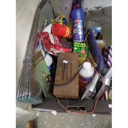 210 - CRATE OF GARAGE/CAR ITEMS. INC REFLECTIVE METALLIC WINDSCREEN SHIELD, MANN FILTERS, UPHOLSTERY CLEAN... 