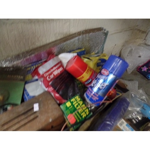 210 - CRATE OF GARAGE/CAR ITEMS. INC REFLECTIVE METALLIC WINDSCREEN SHIELD, MANN FILTERS, UPHOLSTERY CLEAN... 