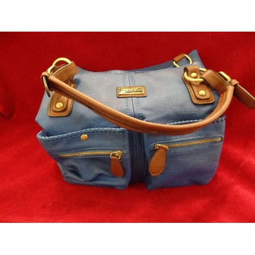 237 - LARGE JIMMY CHOO STYLE SHOULDER BAG. MULTIPLE POCKETS. BLUE WITH LEATHER DETAIL. NEW CONDITION.