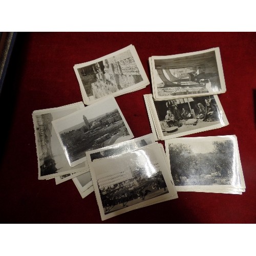 299 - VINTAGE FINSBURY LOOSE LEAF STAMP ALBUM. APPEARS UNUSED. TOGETHER WITH SOME BLACK & WHITE PHOTOGRAPH... 