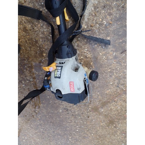 428 - RYOBI PETROL STRIMMER. PBC3046YE. 30CC.