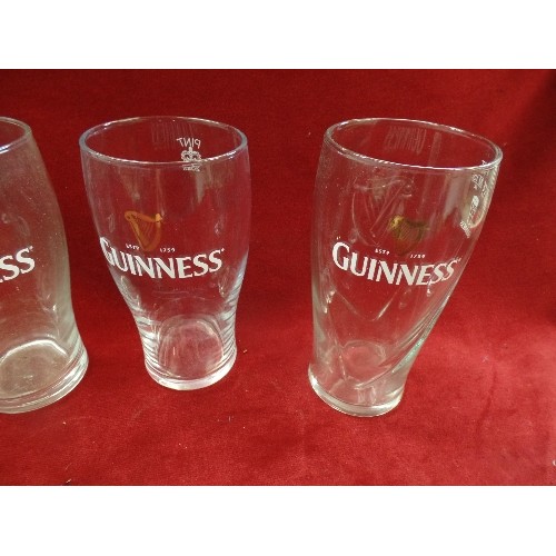 446 - SET OF 6 GUINNESS BRANDED PINT GLASSES.