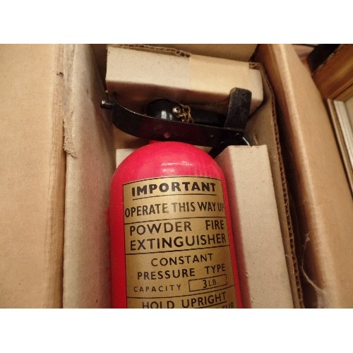 536 - BOXED VINTAGE 'THE GENERAL FIRE APPLIANCE LTD, CROYDON-SURREY' POWDER FIRE EXTINGUISHER