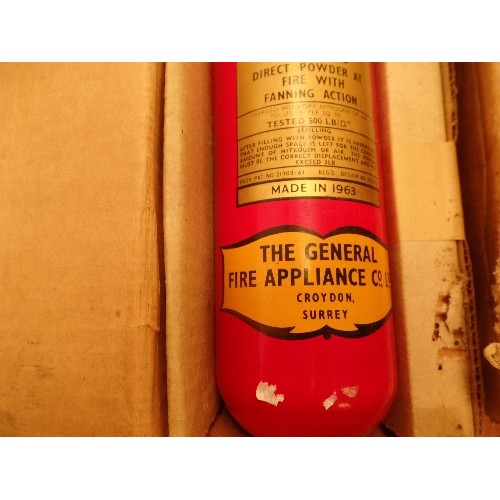 536 - BOXED VINTAGE 'THE GENERAL FIRE APPLIANCE LTD, CROYDON-SURREY' POWDER FIRE EXTINGUISHER