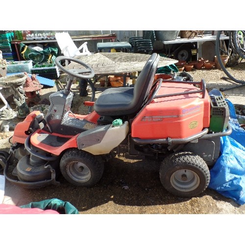 388A - HUSQVARNA PR18 AWD RIDE ON LAWNMOWER ( BATTERY NEEDS REPLACING NOT WORKING)