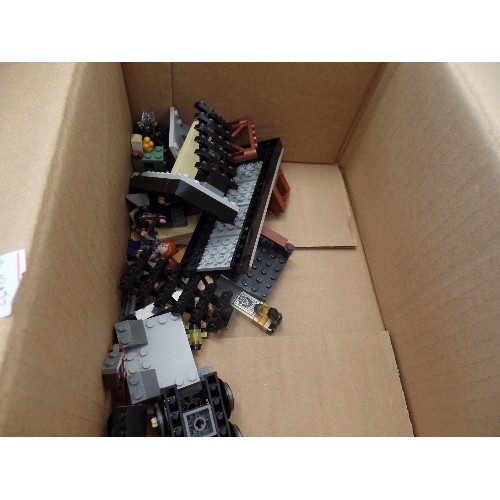 97 - LEGO-HARRY POTTER, HOGWARTS TRAIN, CARRIAGES, BRIDGE ETC.