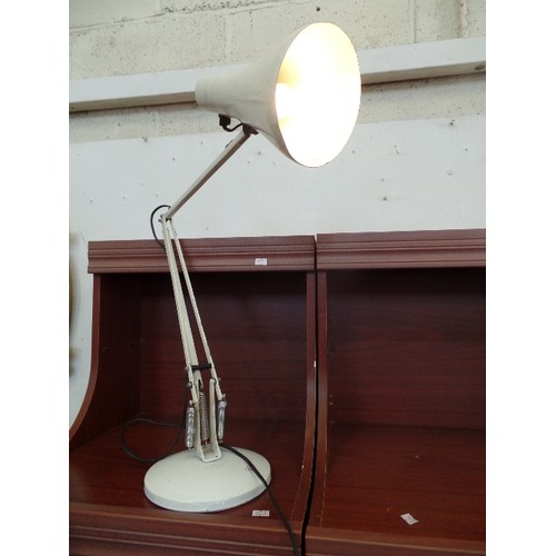 155 - RETRO ANGLEPOISE LAMP. CREAM.