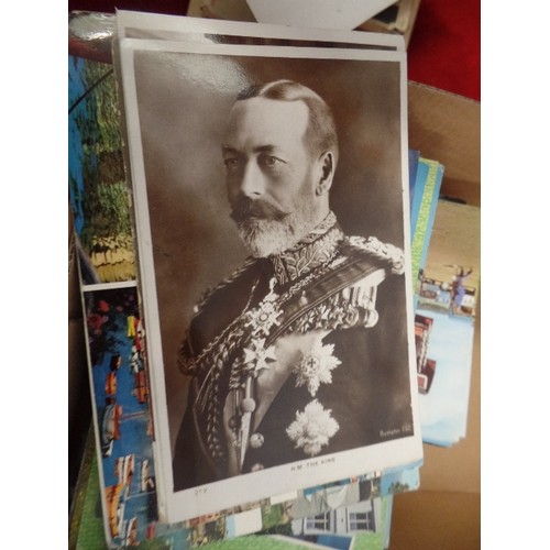 john player cigarette cards kings and queens of england VINTAGE JOHN PLAYER KINGS & QUEENS OF ENGLAND CIGARETTE CARDS IN ALBUM,  SOUVENIR 'ROMA ARTISTICA' PH