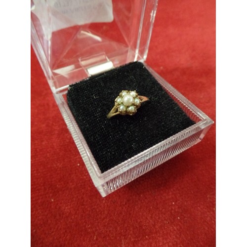 29 - VINTAGE 9ct GOLD AND PEARL RING WEIGHT 1.52
SIZE P