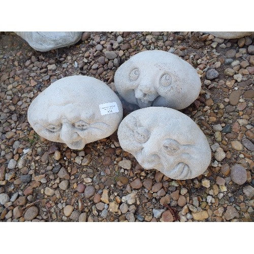 418 - HAPPY FACE GARDEN STONES X 3.