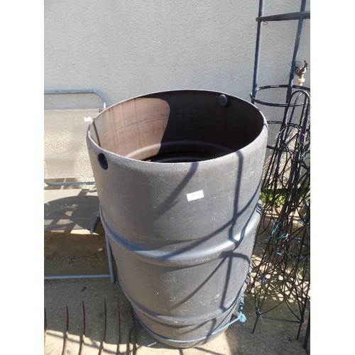 506 - LARGE GARDEN COMPOSTER/ WATER BUTT?