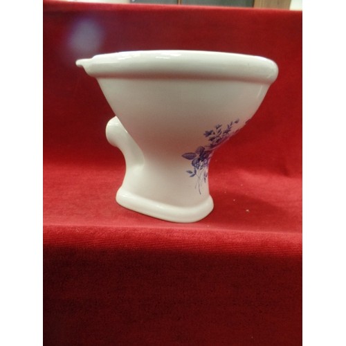 98 - SMALL PORCELAIN PLANTER. A TINY REPLICA TOILET WITH BLUE FLORAL DETAIL.