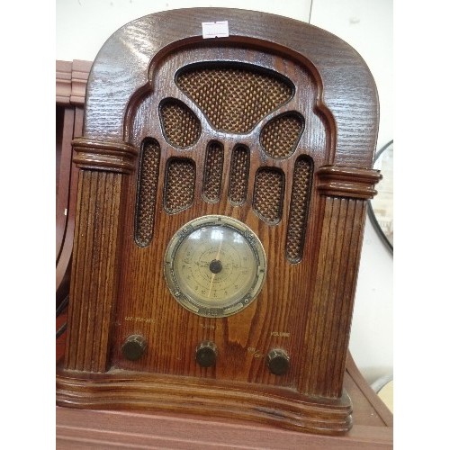 148 - CASIO VINTAGE STYLE RADIO. WOODEN CASING.