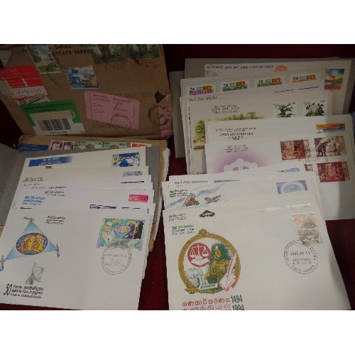 165 - COLLECTION OF STAMPS AND FIRST DAY COVERS.