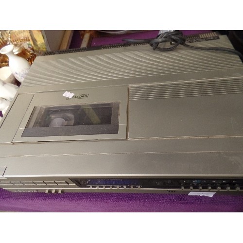 196 - SANYO VTC 5000, BETAMAX VIDEO CASSETTE RECORDER.