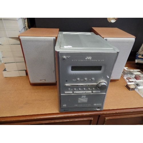 260 - JVC MICRO COMPONENT SYTEM UX-S77. WITH 5 DVD CHANGER. PAIR OF SMALL SPEAKERS.