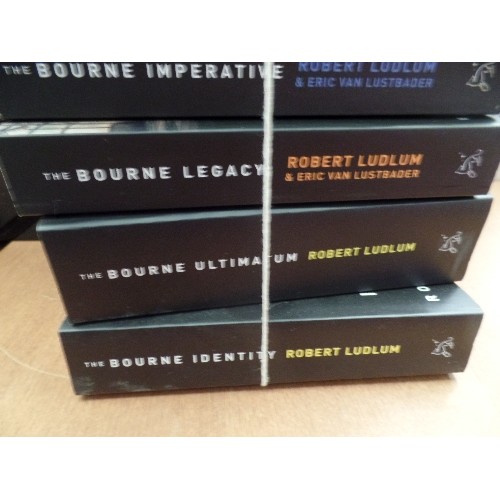 261 - 10 X ROBERT LUDLUM/ERIC VAN LUSTBADER BOOKS. THE BOURNE DECEPTION, THE BOURNE IDENTITY, OBJECTIVE, D... 